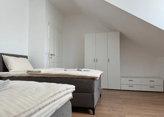 Peaceful Place Near Holiday home Sankt Poelten